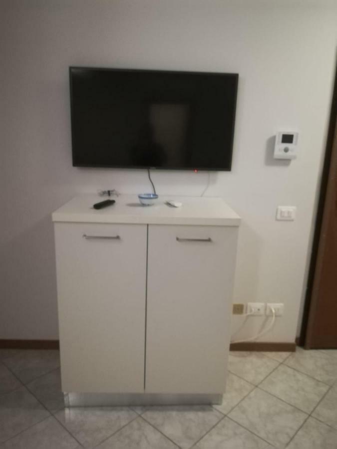 Appartamenti A Breve Termine "Da Lucy" Legnago Extérieur photo